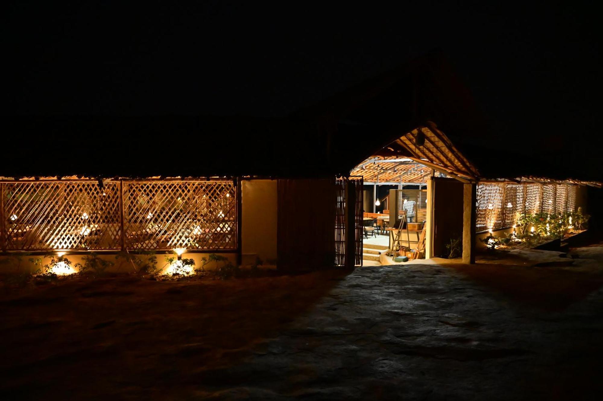 The Hampi Cafe Hotel Exterior photo